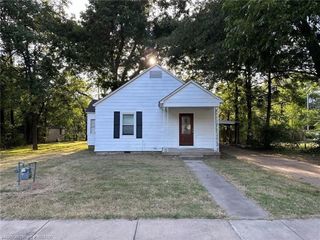 Foreclosed Home - 1311 N 38TH ST, 72904