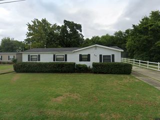 Foreclosed Home - 211 E WOODSON AVE, 72916