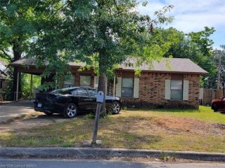 Foreclosed Home - 1406 15TH TER, 72923