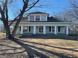 Foreclosed Home - 180 E VENABLE ST, 72927