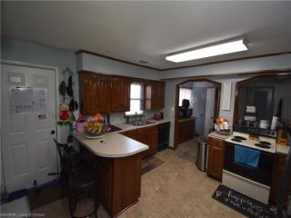Foreclosed Home - 892 E 6TH ST, 72927