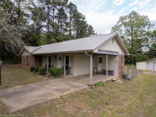 Foreclosed Home - 1228 LILAC PL, 72936