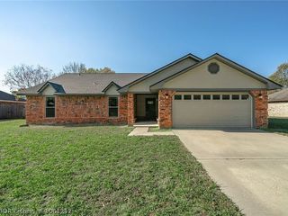 Foreclosed Home - 907 CROOKED CREEK RD, 72936