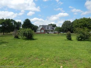 Foreclosed Home - 939 ELKINS RD, 72943