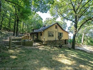 Foreclosed Home - 17901 BOSTON MOUNTAIN RD, 72946