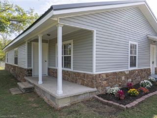 Foreclosed Home - 9831 COUNTY LINE RD, 72947