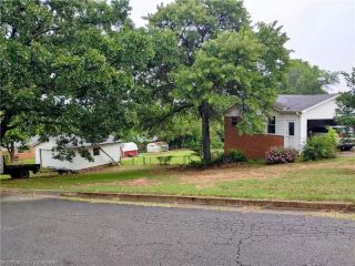 Foreclosed Home - 814 N 8TH ST, 72956
