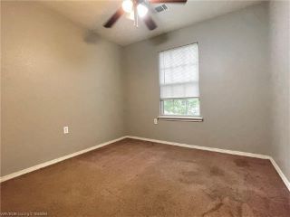 Foreclosed Home - 407 S 12TH ST, 72956