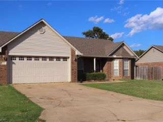 Foreclosed Home - 2614 RED OAK DR, 72956