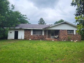 Foreclosed Home - List 100400193