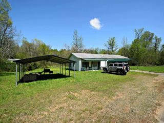 Foreclosed Home - 7015 HIGHWAY 71 S, 72958