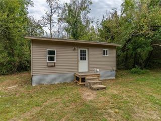 Foreclosed Home - 15931 S HIGHWAY 71, 72959