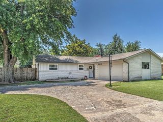 Foreclosed Home - 8300 NW 34TH TER, 73008