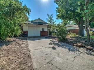 Foreclosed Home - 2308 N WHEELER AVE, 73008