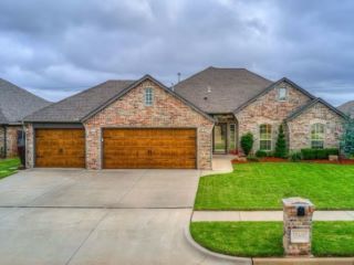 Foreclosed Home - 17416 WHITE HAWK DR, 73012