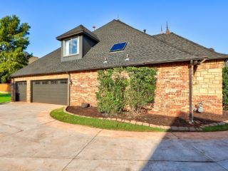 Foreclosed Home - 16801 KIERLAND CT, 73012