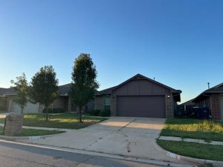Foreclosed Home - 2352 NW 197TH ST, 73012