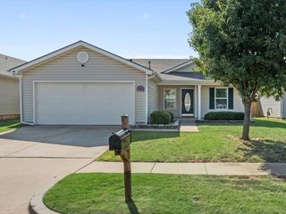 Foreclosed Home - 14713 MOON DAISY DR, 73013