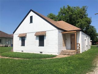 Foreclosed Home - 411 S 5TH ST, 73018