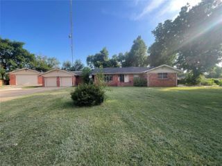 Foreclosed Home - 12 CHERRY DR, 73018