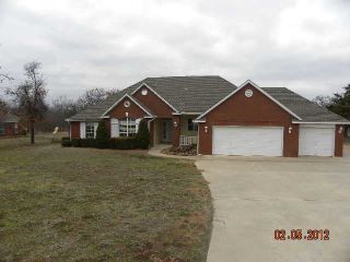 Foreclosed Home - 875 HICKORY DR, 73020