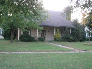 Foreclosed Home - 501 S 3RD ST, 73030