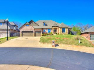 Foreclosed Home - 608 SEVILLE DR, 73034