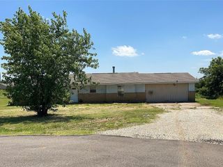 Foreclosed Home - 18010 GML CT, 73049