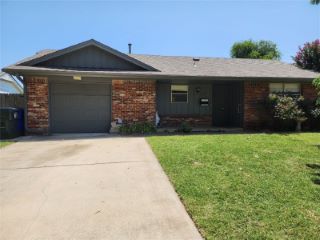 Foreclosed Home - 615 JEAN MARIE DR, 73069