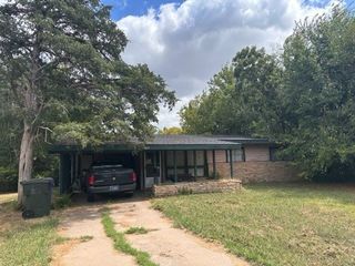 Foreclosed Home - 1343 REGENT ST, 73069