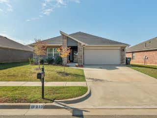 Foreclosed Home - 810 BARBAROOT DR, 73069