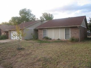 Foreclosed Home - 2121 BOIS DE ARC CIR, 73071