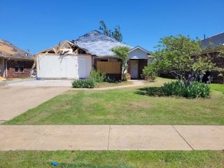 Foreclosed Home - 2009 CONWAY DR, 73071
