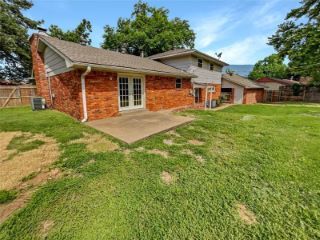 Foreclosed Home - 2025 WESTBROOKE TER, 73072