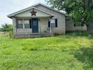Foreclosed Home - 30990 E COUNTY ROAD 1500, 73074