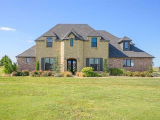 Foreclosed Home - 8341 WOLF LAKE DR, 73078