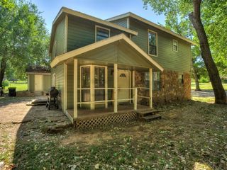 Foreclosed Home - 801 W LINCOLN ST, 73080