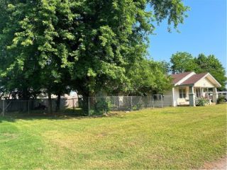 Foreclosed Home - 101 NW 7TH ST, 73089
