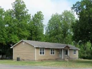 Foreclosed Home - 302 N SEVERS AVE, 73098