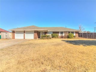Foreclosed Home - 10205 KENDAL CT, 73099