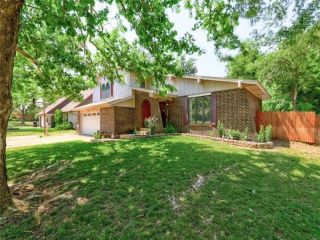 Foreclosed Home - 11751 SILVER MAPLE DR, 73099