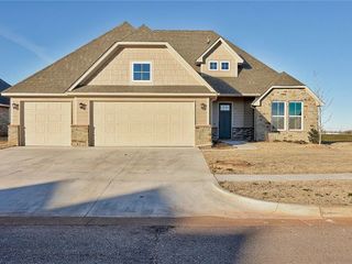 Foreclosed Home - 509 CARLOW WAY, 73099