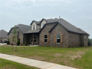 Foreclosed Home - 2817 BENS CIR, 73099