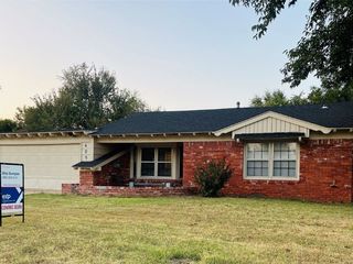 Foreclosed Home - 409 NE 60TH ST, 73105