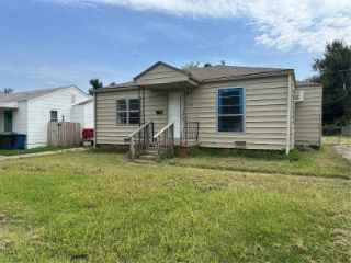 Foreclosed Home - List 100836981
