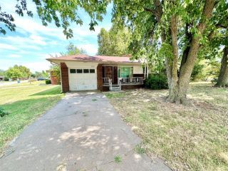Foreclosed Home - 2512 N THORNTON DR, 73110