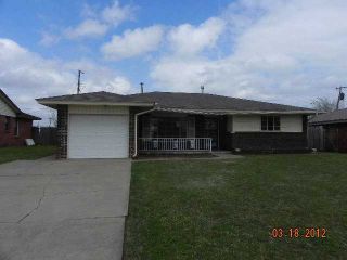 Foreclosed Home - 1305 GARLAND AVE, 73111