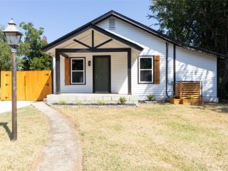 Foreclosed Home - 1816 WICKLIFF ST, 73111