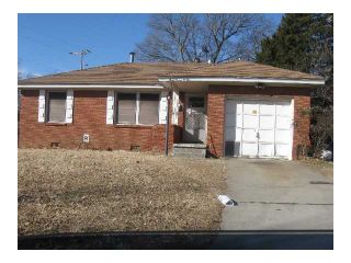 Foreclosed Home - 4701 N INDEPENDENCE AVE, 73112