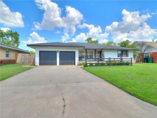 Foreclosed Home - 6208 N STYLL RD, 73112